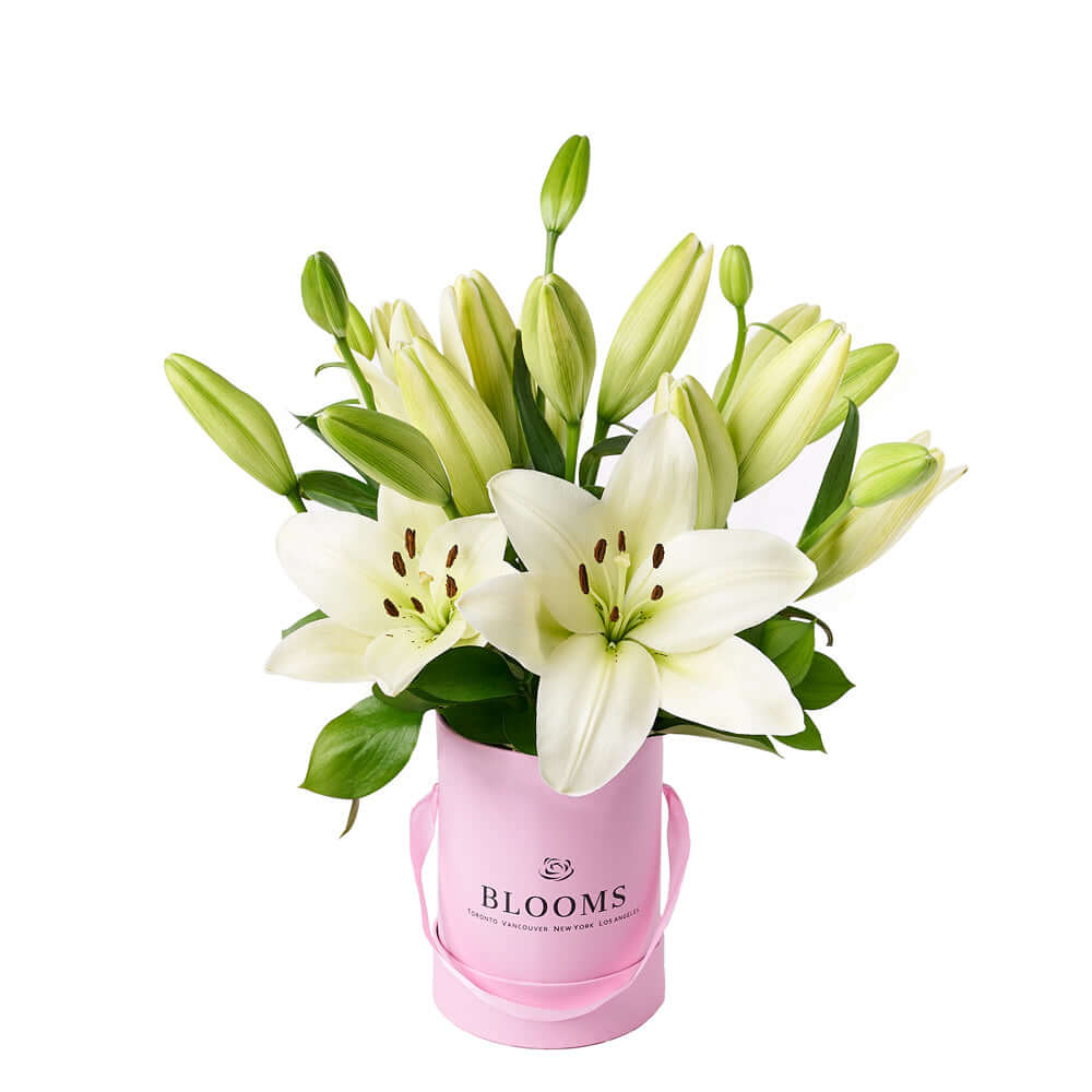 Pink and White Lilies Hat Box – how the gift is presented
