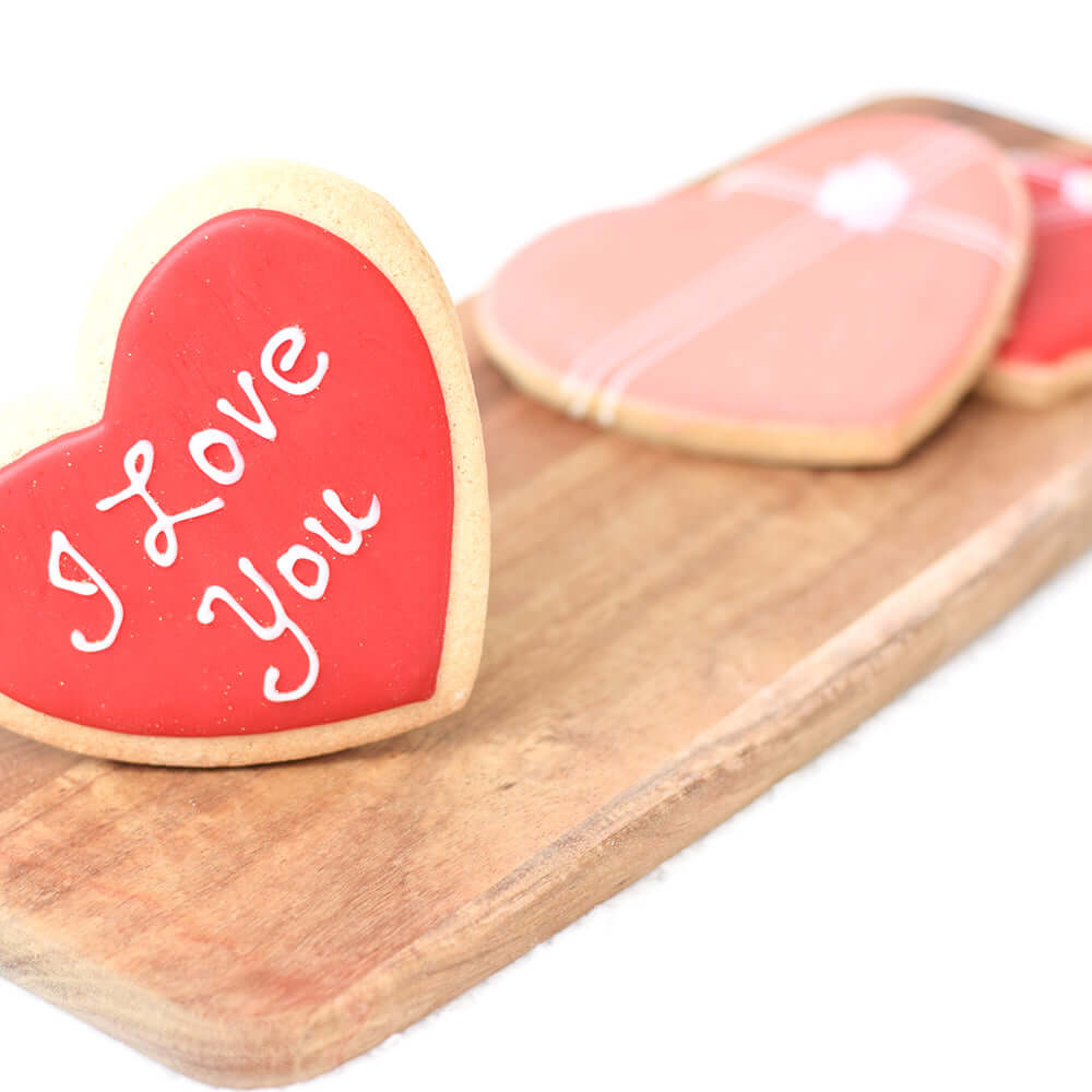 Valentine's Day Heart-Shaped Cookies Trio – how the gift is presented