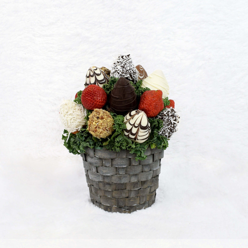 Valentine's Day Chocolate Dipped Basket, Vancouver – how the gift is presented