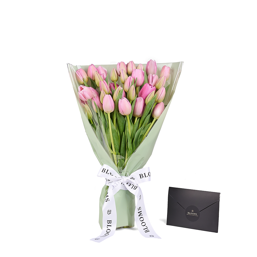 Premium Pink Tulip Floral Wrap Bouquet – how the gift is presented