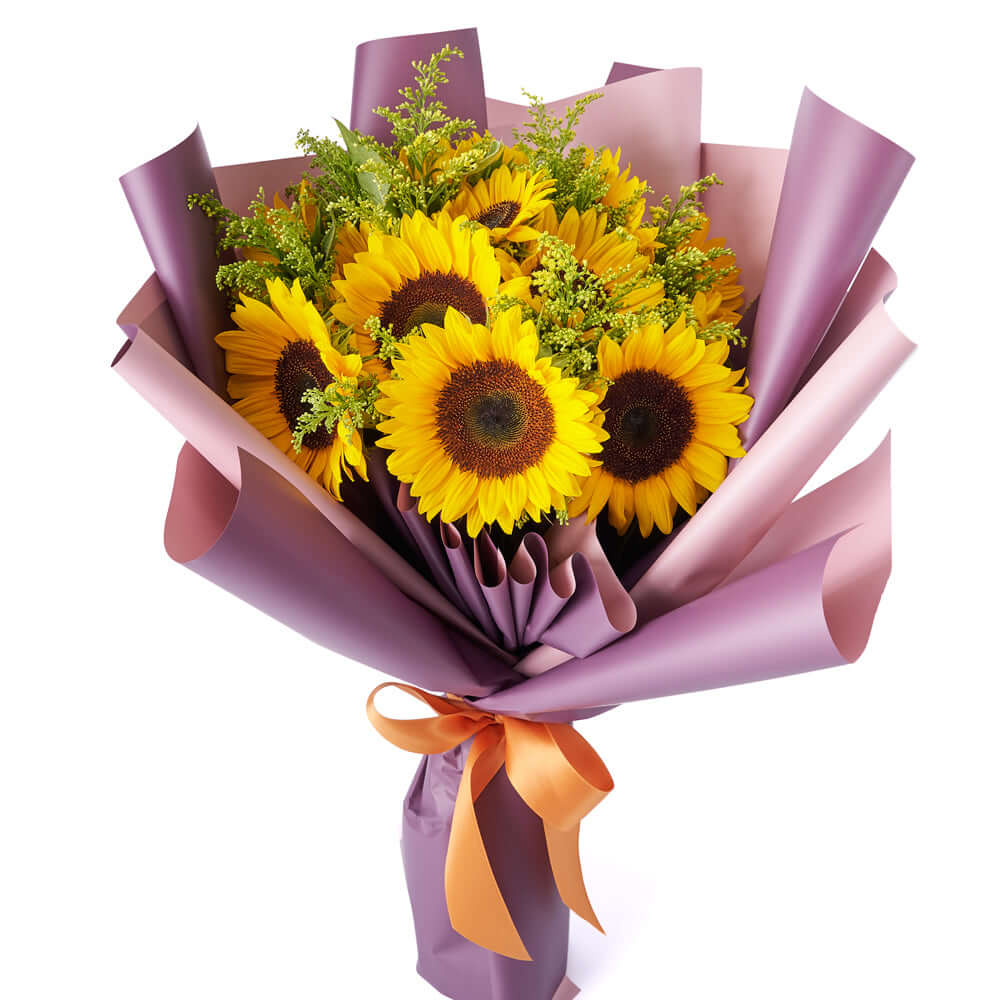 Sunflower and Solidago Wrap – how the gift is presented