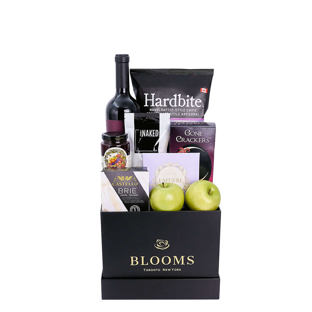 Red Wine Snack Gift Basket – how the gift is presented