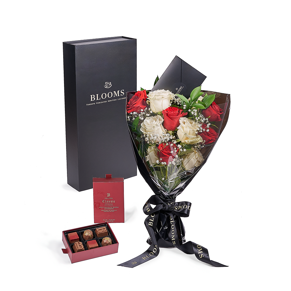 Red and White Rose Gift Box – how the gift is presented