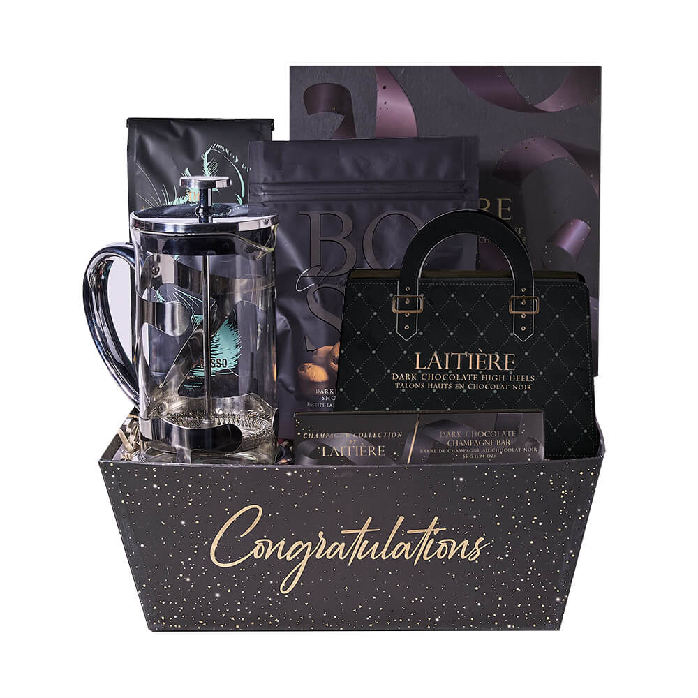 Graduation Gourmet Market Tray – how the gift is presented