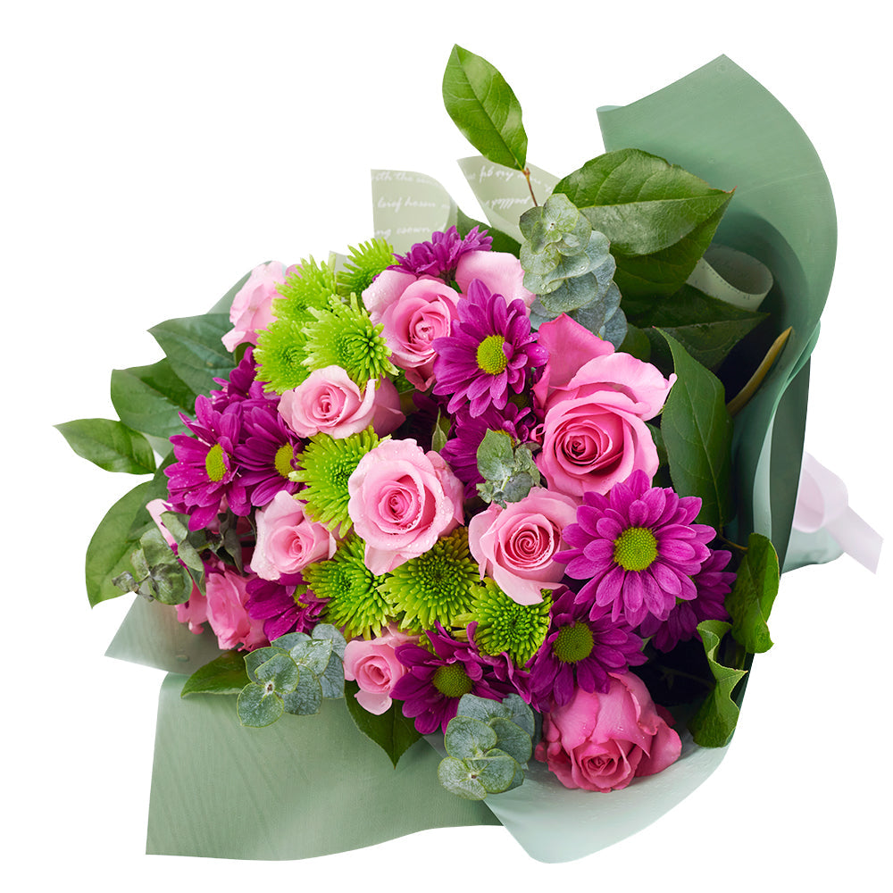 Mother's Day Floral Wrap Bouquet with Summer Roses, Daisies and Greenery – how the gift is presented
