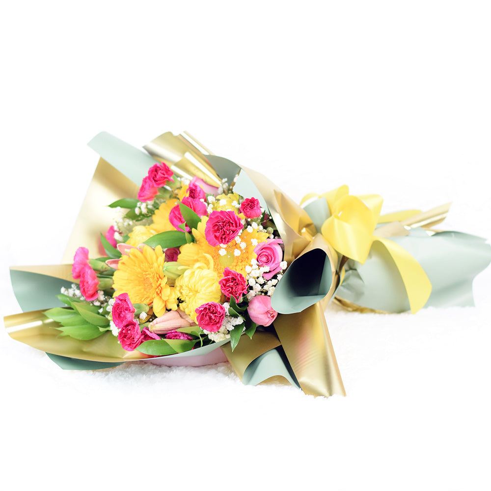 Mini Carnations Lilies Floral Bouquet – how the gift is presented