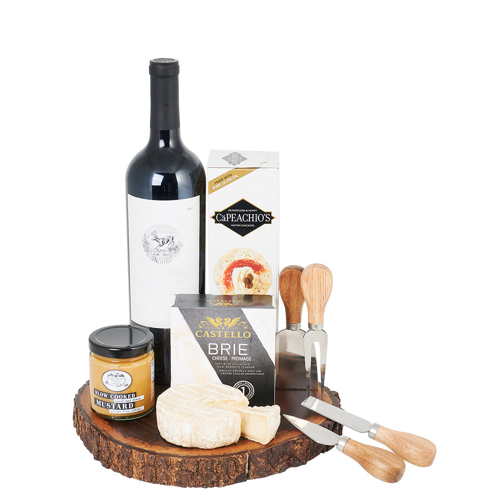 Wine Cheese and Serving Board Set – how the gift is presented
