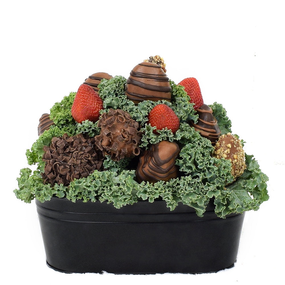 Chocolate Covered Strawberries Tin – how the gift is presented