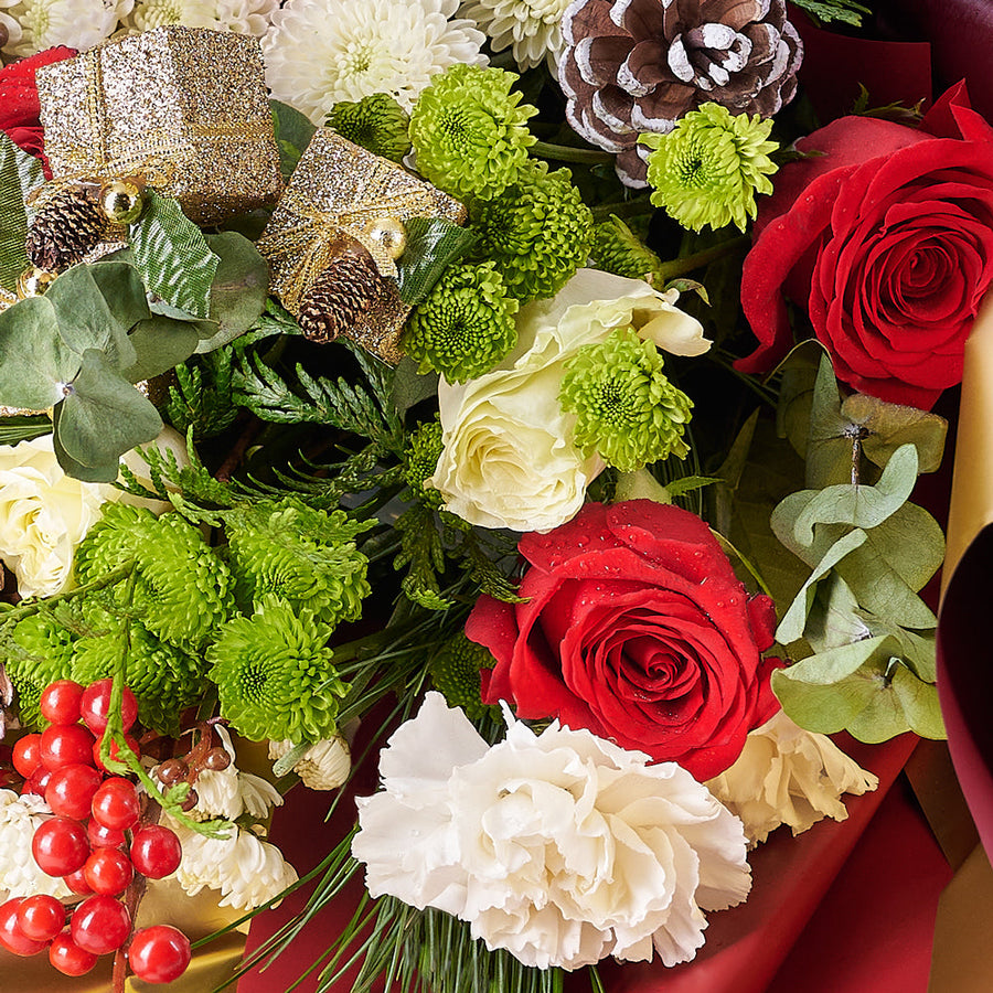 Mixed floral bouquet, Mixed flower arrangement, Mixed Flower Bouquet, Flower Bouquet, Floral Gift, Floral Arrangement, holiday, christmas, Mixed Roses Bouquet, Rose, Rose Arrangement, Rose Bouquet, Set 24017-2021, holiday rose delivery, delivery holiday rose, christmas bouquet canada, canada christmas bouquet, vancouver