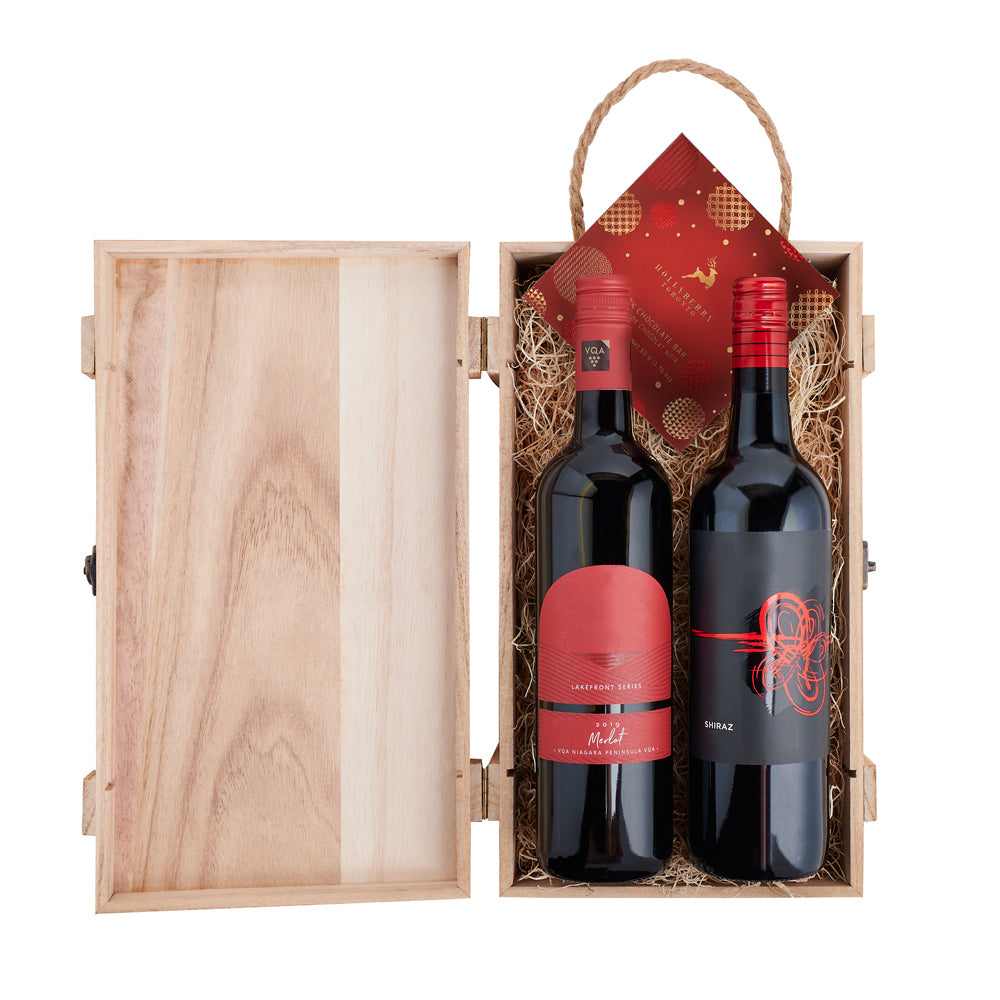 Wooden Wine Box with Dual Bottles – how the gift is presented