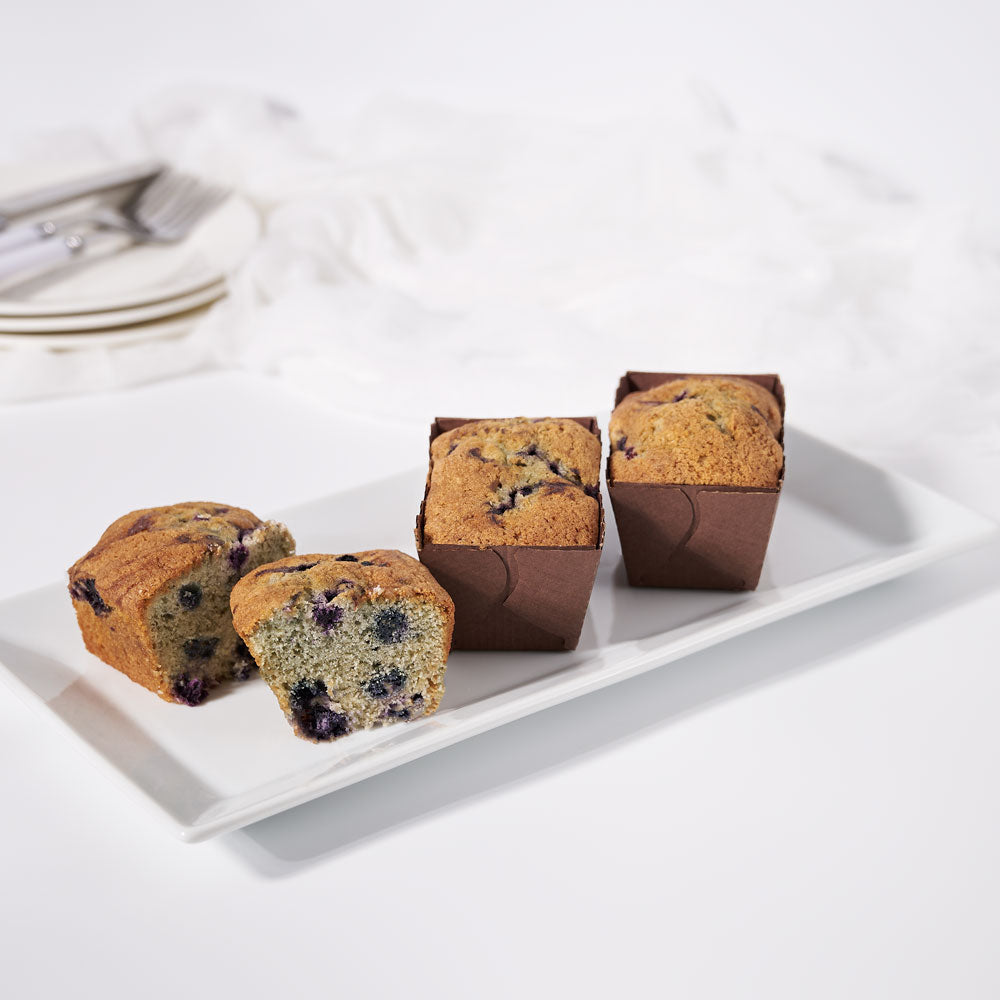 Assorted 6 Mini Loaf Blueberry Cake – how the gift is presented
