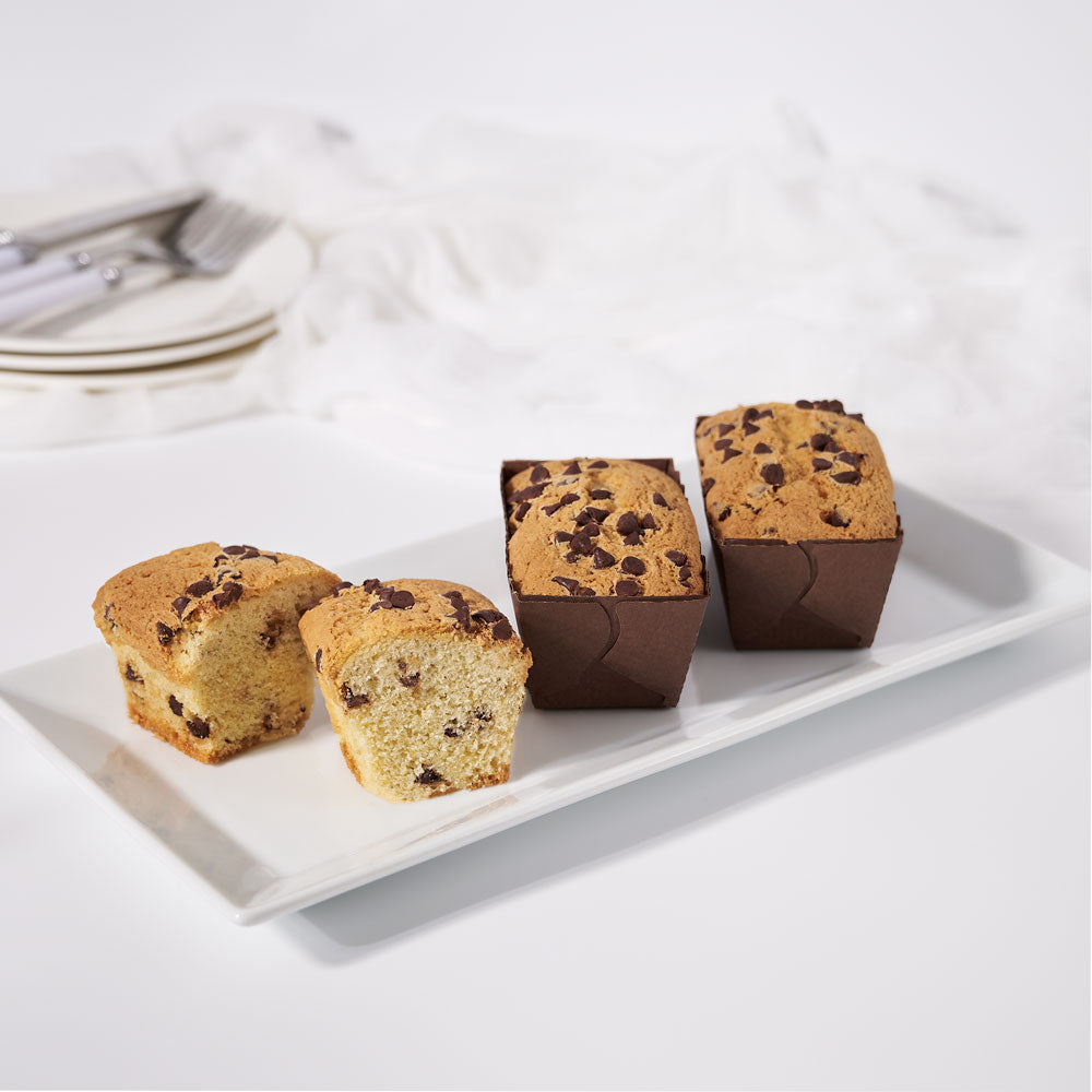 Chocolate Chip Mini Loaf Cake Assortment – how the gift is presented