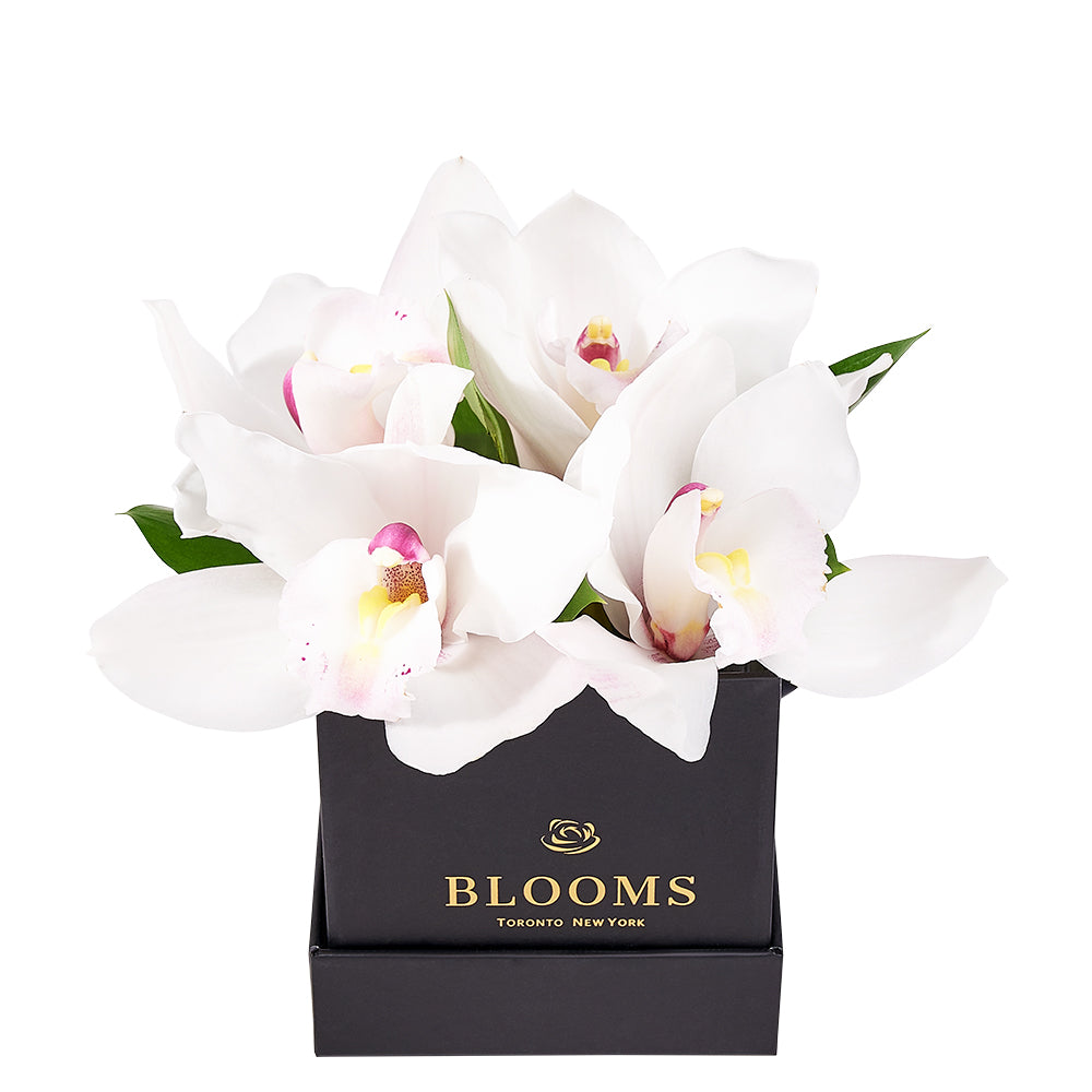 Black Hat Box Floral Arrangement – how the gift is presented