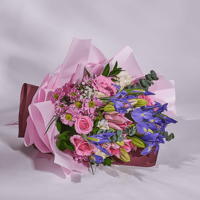 Lavender Whispers Iris Bouquet Flower Gifts from Vancouver Blooms - Same Day Vancouver Delivery.