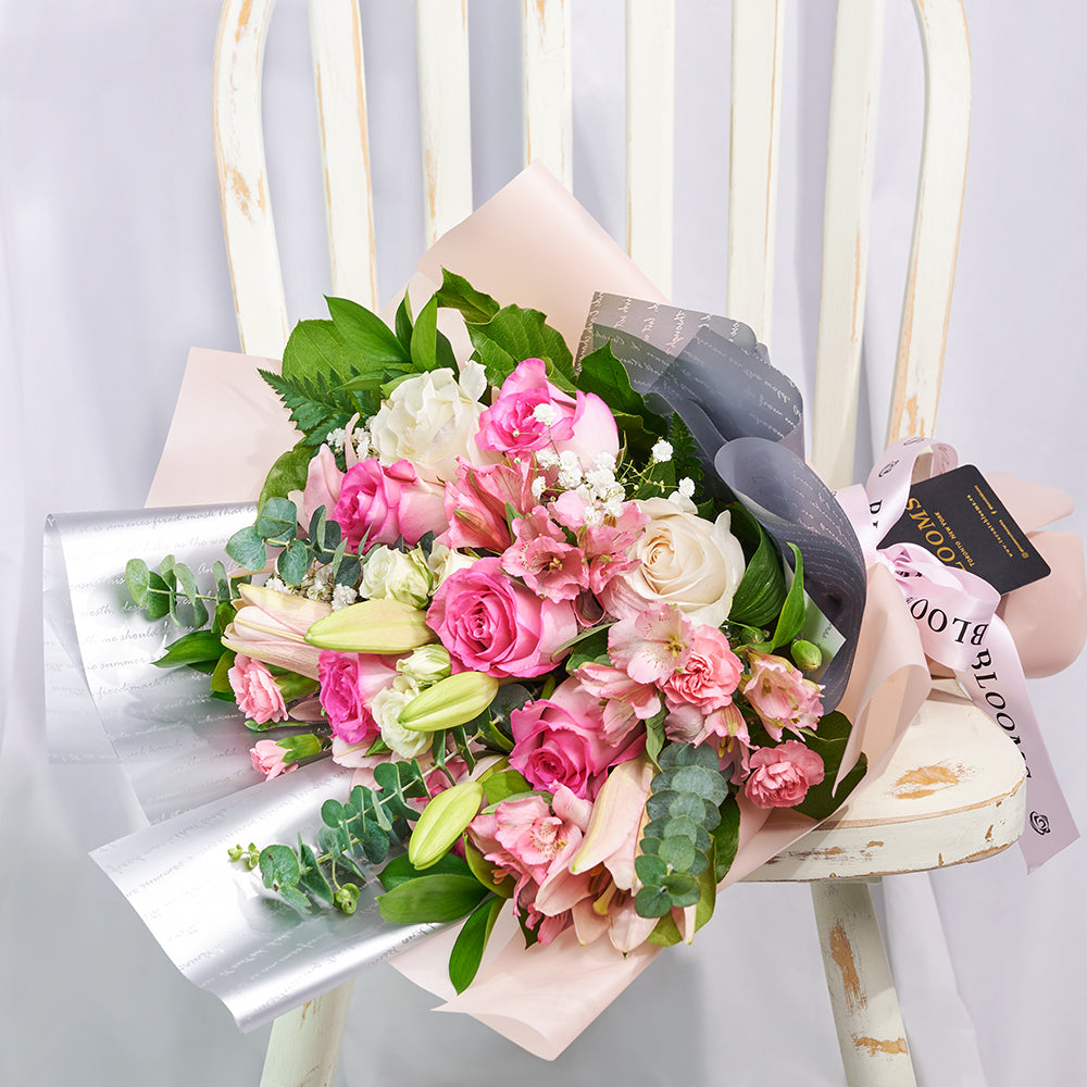 Pastel Dreams 12 Stems Mixed Roses - Mother's Day - Rose Bouquet Gift - Same Day Vancouver Delivery