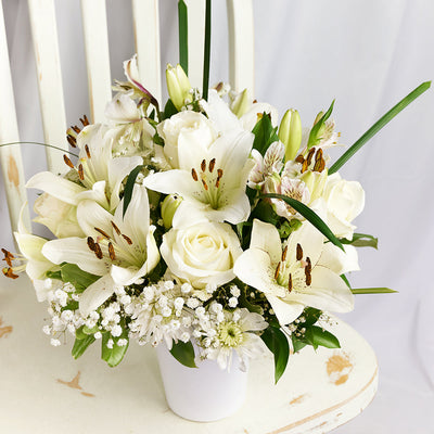 Alabaster Mixed Lily Arrangement – Lily Gifts – Same Day Vancouver delivery