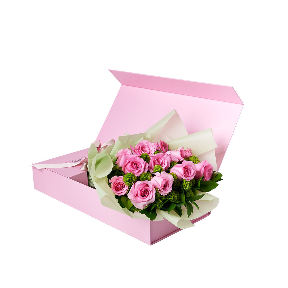 Pink Mixed Rose &amp; Daisy Bouquet with Box, a delightful arrangement of delicate pink roses and daisies elegantly wrapped and adorned with ribbon, with a charming pink flower box, Floral Gifts from Vancouver Blooms - Same Day Vancouver Delivery.