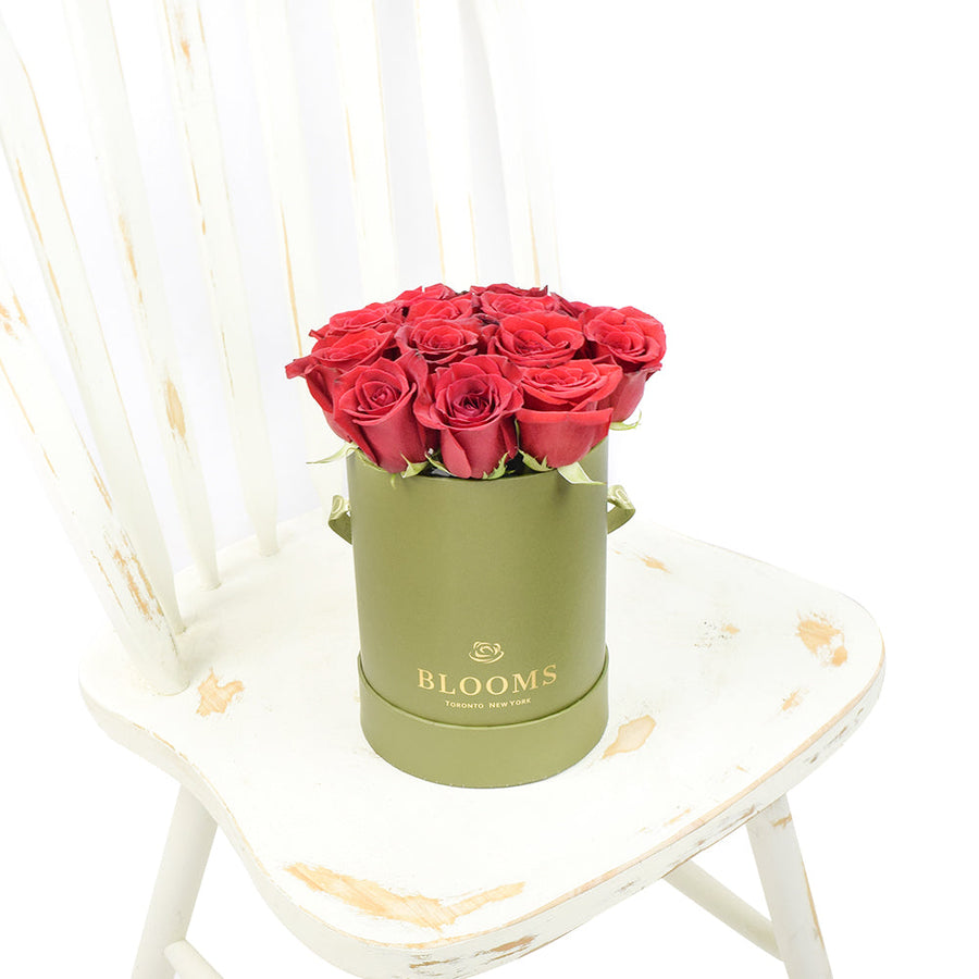 Red Rose & Spring Green Gift Box Vancouver Deivery