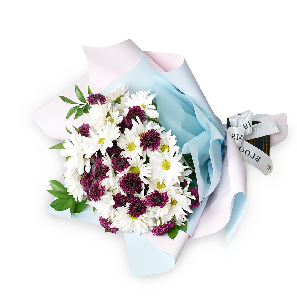 White and purple daisy floral bouquet. Same Day Vancouver Delivery