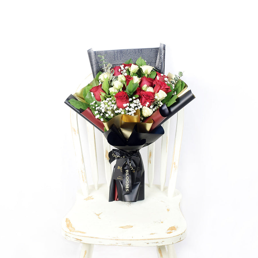 Harmony Mixed Rose Bouquet, Flower Gifts from Vancouver Blooms - Same Day Vancouver Delivery.