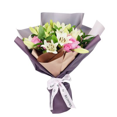 Kiss of Pink Rose & Lilies Bouquet, Flower Gifts from Vancouver Blooms - Same Day Vancouver Delivery.