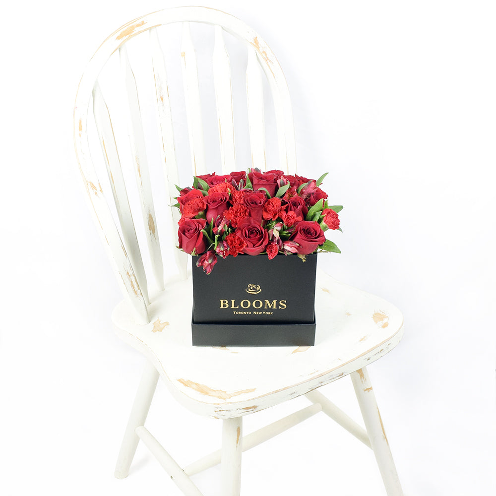 Red Radiance Hat Box - Red Rose Vancouver  Delivery