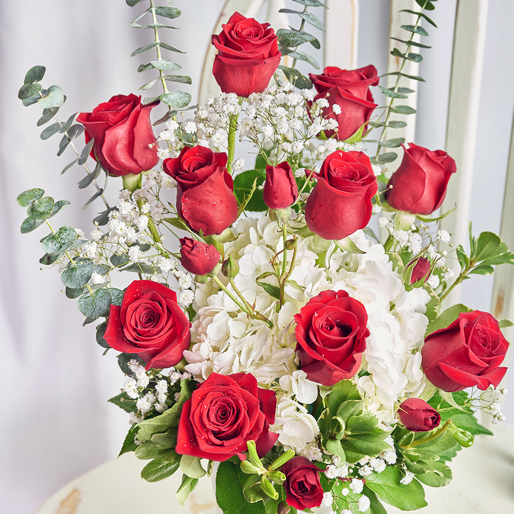 Rose & hydrangea floral arrangement. Same Day Vancouver Delivery. 
